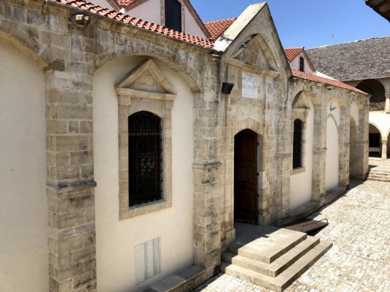 Монастырь Святого Креста - духовный символ и религиозный центр Омодоса
