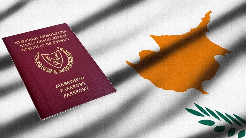 Кипр решил отозвать «золотые паспорта» еще у трех человек