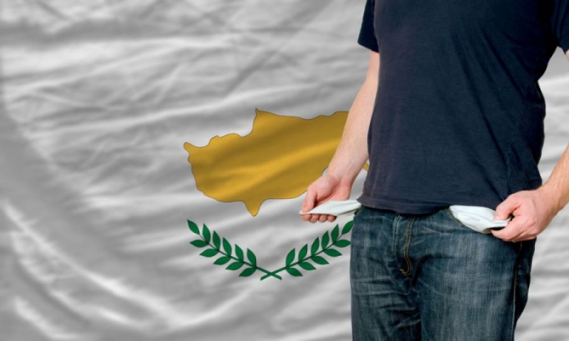
На Кипр идет волна увольнений?
