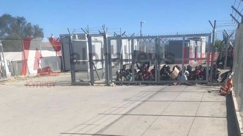 Беженцы на Кипре снова устроили забастовку