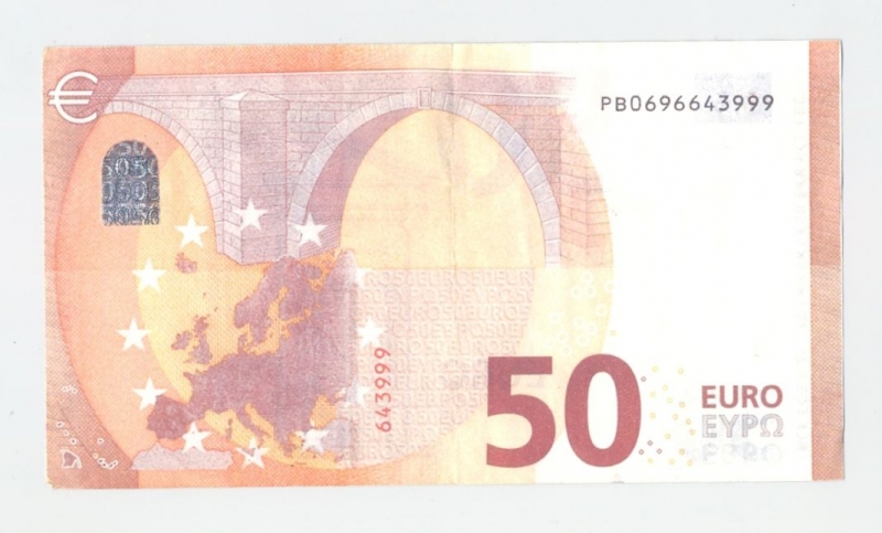 
Инструкция ВК: Как отличить фальшивые евро от настоящих?
