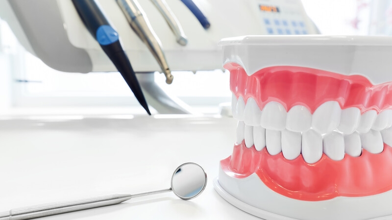 Как теперь следует посещать врача стоматолога на Кипре