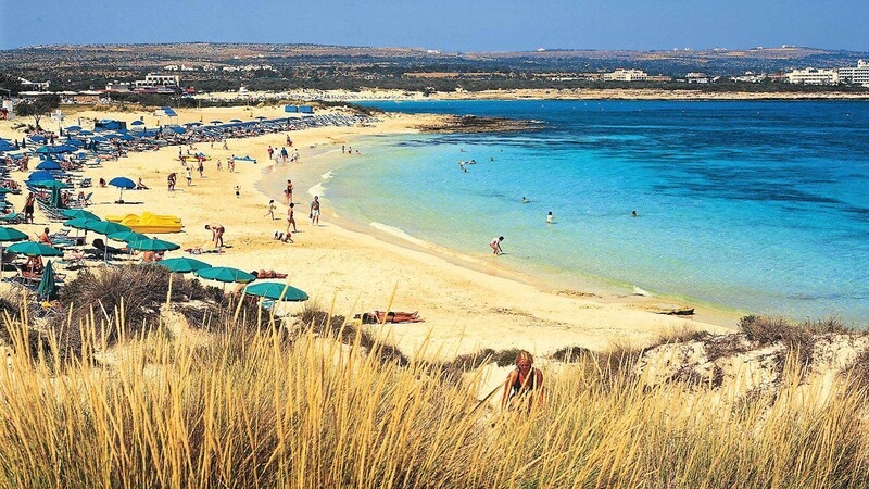 На Кипре рассказали, как будут принимать туристов
