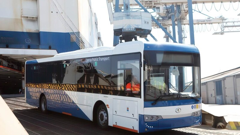 На Кипре начнут курсировать экологичные супер-автобусы