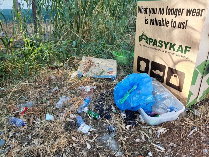 Парк Дасуди в Лимассоле снова зарастает мусором
