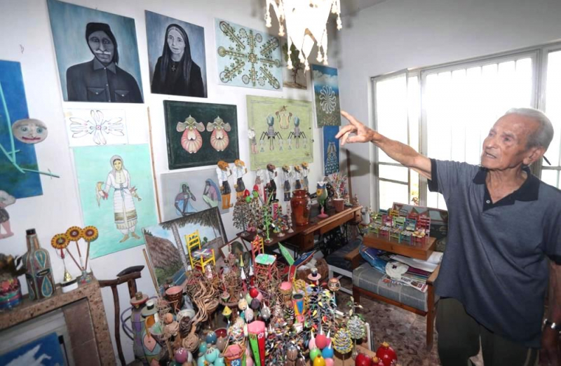 
Ресайклинг-арт: как кипрский пенсионер стал современным художником
