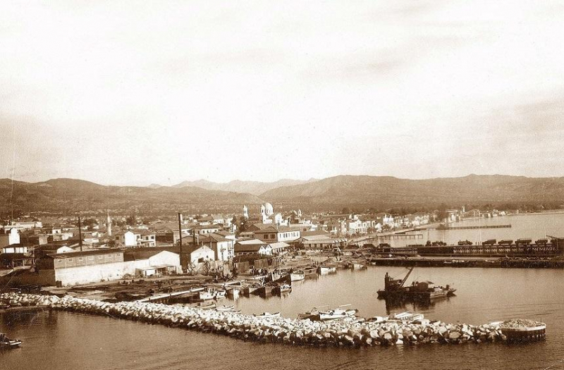 
Фотоархив: Старый порт Лимассола
