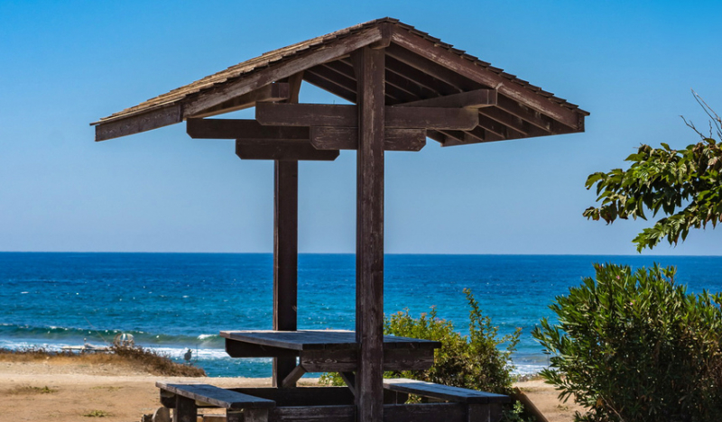 Пикниковое место на Кипре с великолепным видом на море