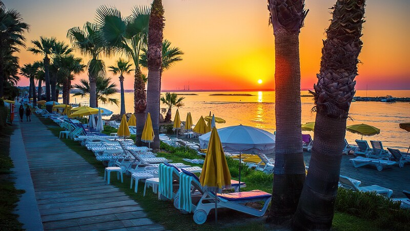 Республика Кипр подсчитала убытки туристов за этот год