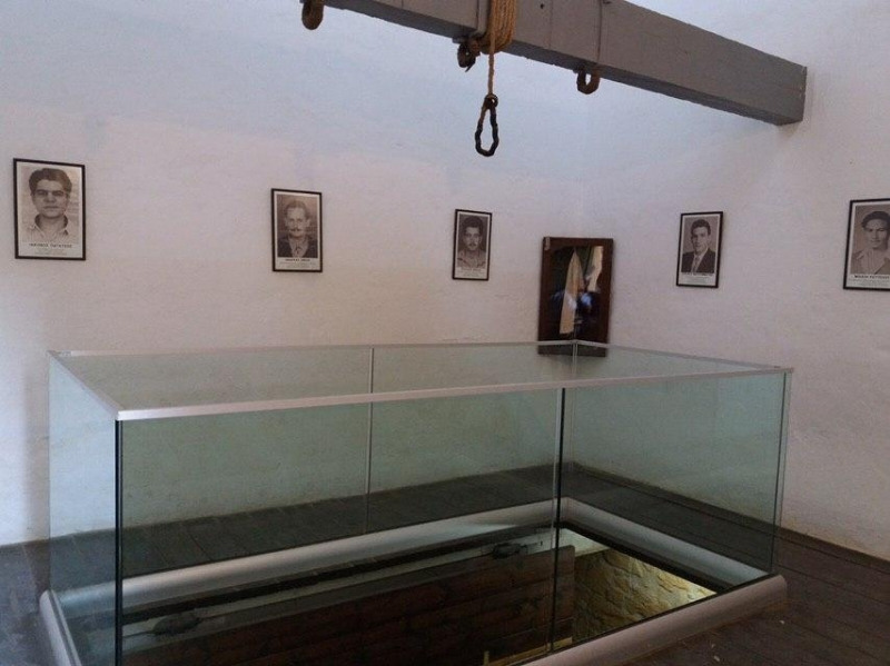 Арестованные могилы — самый страшный музей-мемориал Кипра