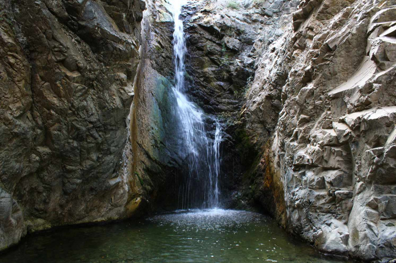 
Легендарный, райский, шумный: 7 водопадов Кипра
