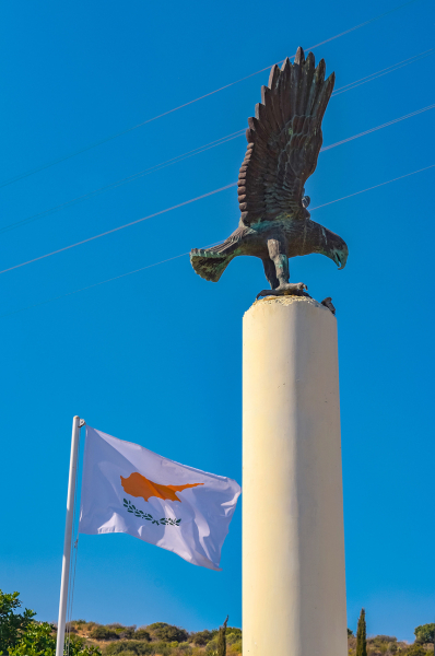 Памятник пяти офицерам Национальной гвардии Кипра