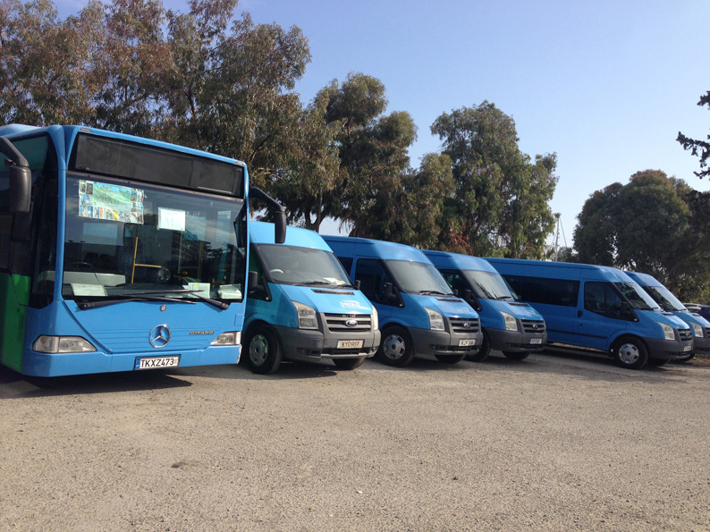 В Ларнаке и Никосии водители автобусов объявили забастовку