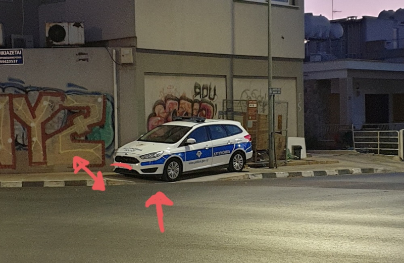 
За парковку на тротуаре оштрафуют даже полицейских
