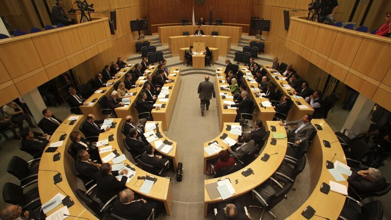 Депутаты парламента Кипра отказались самораспуститься