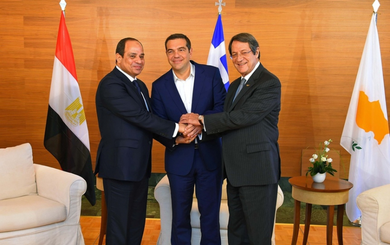 Дружба против общего недруга: в Никосии встретились лидеры Кипра, Египта и Греции
