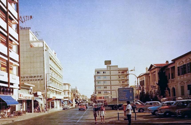 
Гостиница Astir - звезда 1970-х
