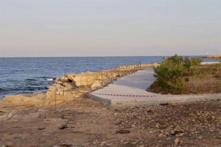 Над морскими пещерами Кипра снова нависла незаконная стройка