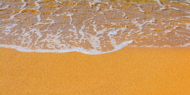 Песчаный и спокойный пляж Пахиаммос 2 в Пафосе