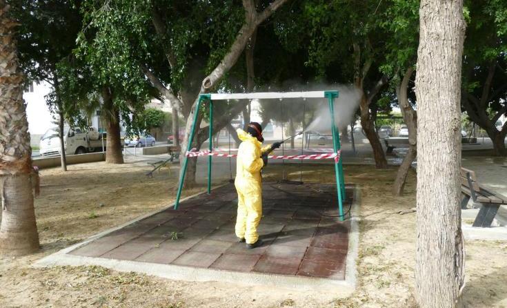 
Детские площадки и парки Лимассола закрыты
