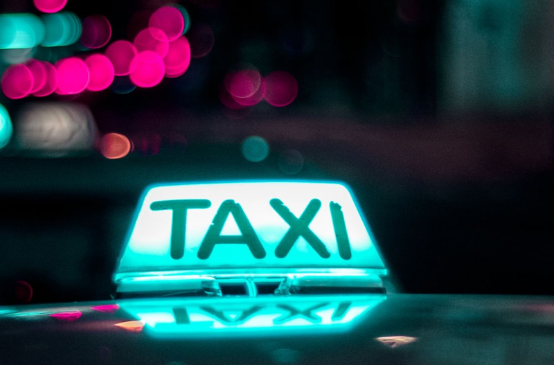 Цены на такси в аэропорт станут фиксированными