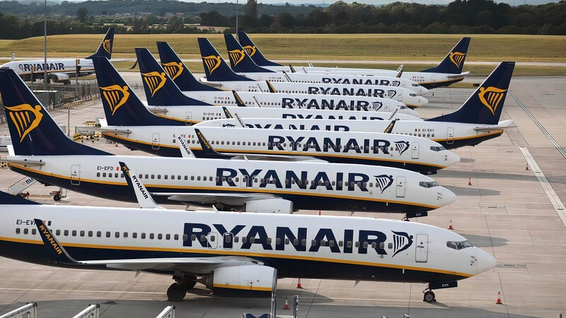 Ryanair отменил рейсы Кипр-Латвия