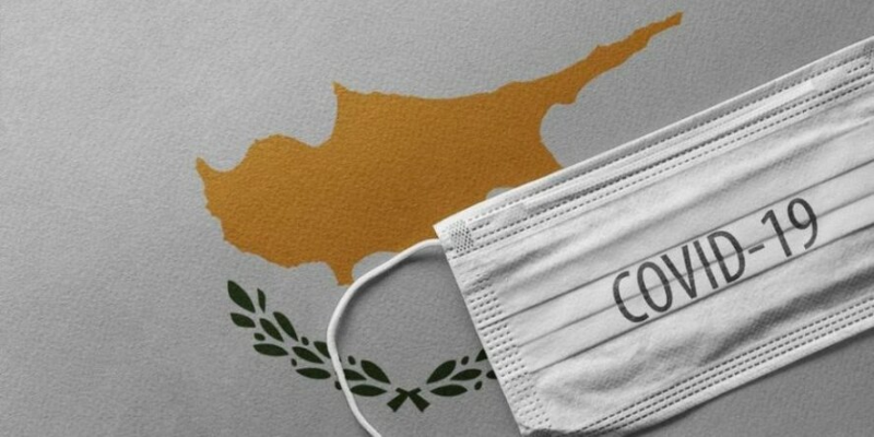 Доктор Караяннис сказал, когда на Кипре отменят масочный режим