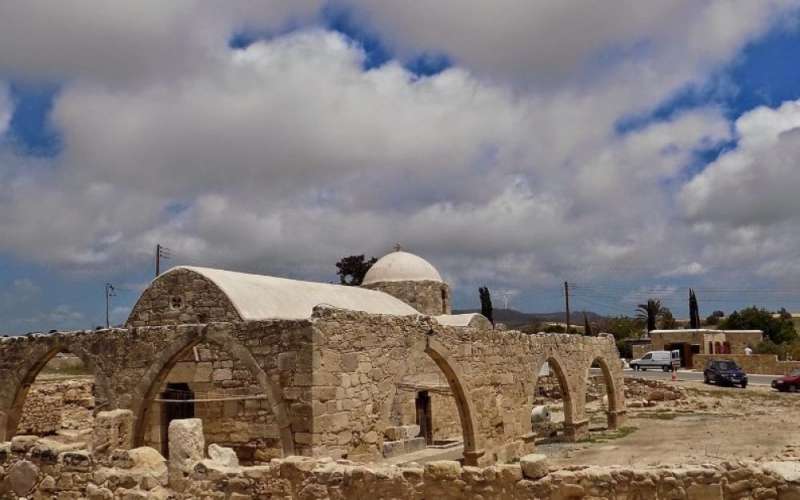 
Посетите византийскую церковь в деревне Куклья
