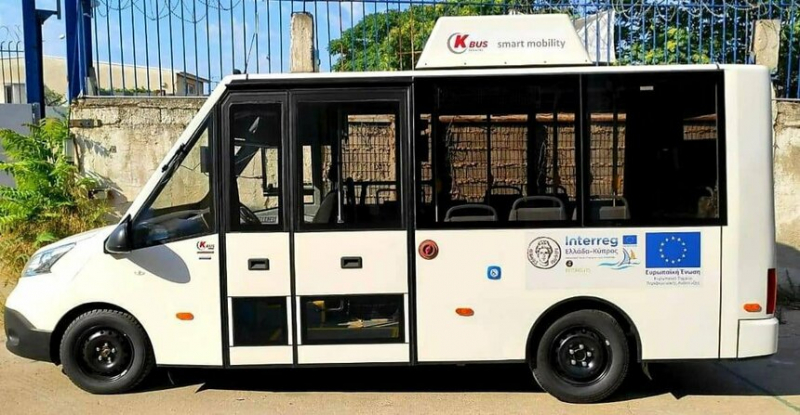 Прокатиться на электробусе в Пафосе можно теперь с помощью QR-кода