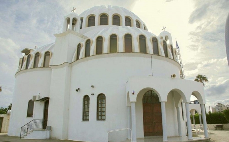 
Храм св. Георгия в районе Агиос Афанасиос
