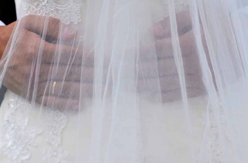 Кипрская невеста с фатой в 7000 метров попала в книгу рекордов Гиннеса
