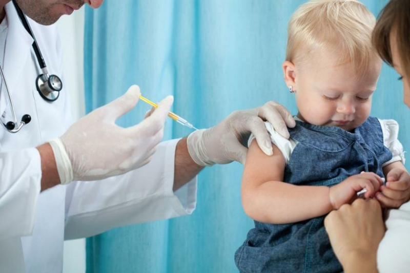Вакцина для детей: BioNTech и Pfizer разрабатывают вакцину для младенцев