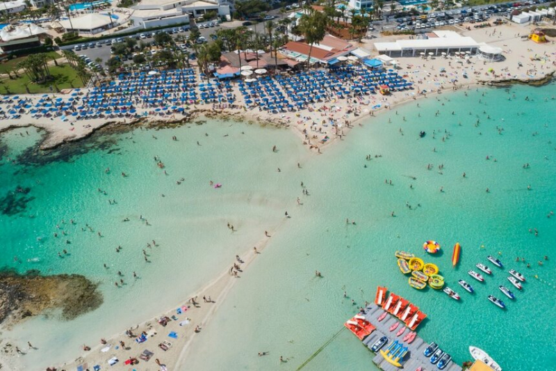 Два кипрских пляжа попали в ТОП-25 лучших пляжей Европы