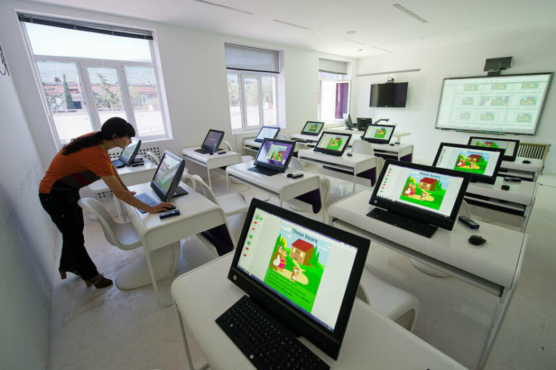 В кипрских школах появится 6600 «умных классов». На это выделено 20 миллионов евро