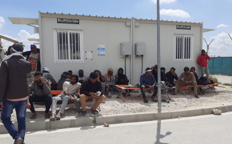 
Кипр ускорил рассмотрение дел беженцев, но их число растет
