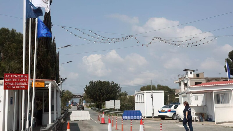 На Кипре ужесточат правила перехода внутренней границы острова