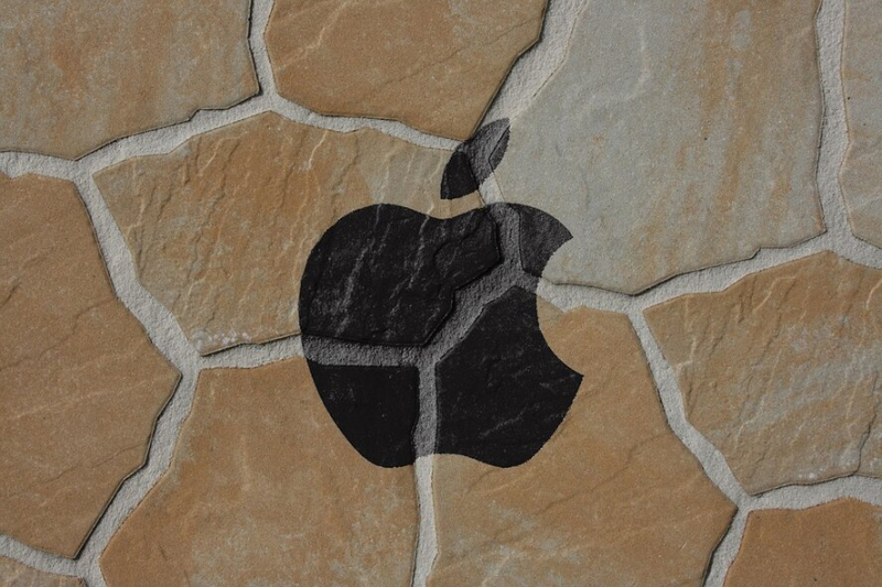 Apple будет сканировать iPhone на изображения жестокого обращения с детьми