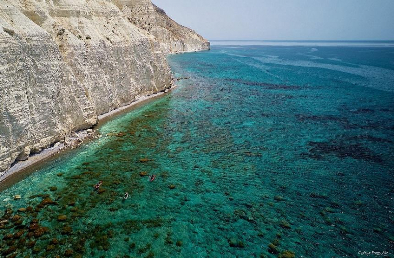 
Посмотрите на мыс Аспро с воды
