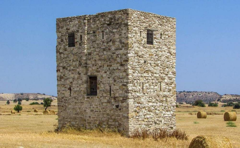 
Дозорные башни Кипра: Аламинос

