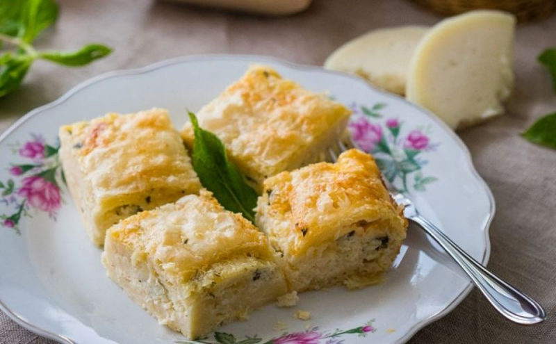 
Рецепты ВК: Несладкая баклава с сыром
