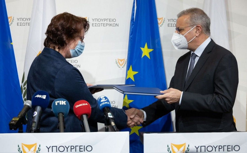 
ЕС встал на сторону Кипра в миграционном кризисе
