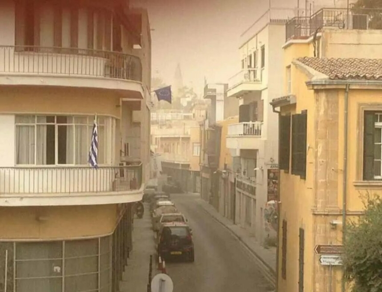 На Кипре зафиксирована критическая концентрация пыли в воздухе