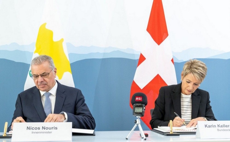 
Швейцария поддержала Кипр в борьбе с миграционным кризисом
