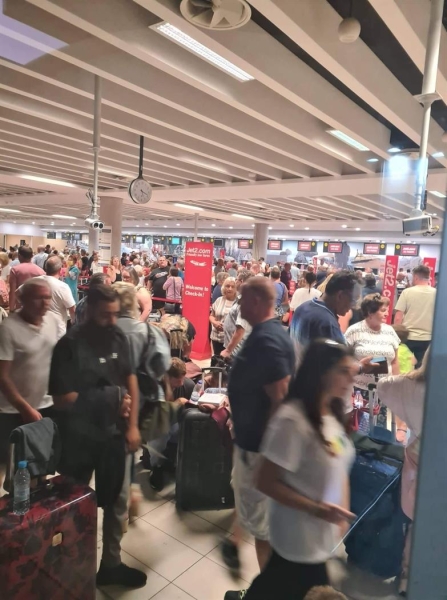 
Забастовка рабочих в аэропортах Кипра
