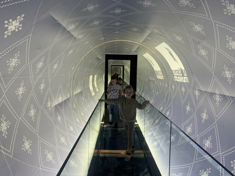 Музей парадоксов в Лимассоле дарит всем посетителям визуальные иллюзии и уникальные фотографии!