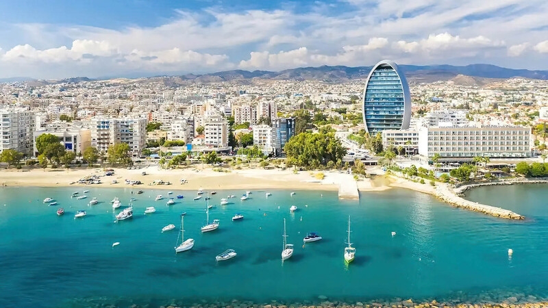 Кипр – лучшее место для осени в Европе