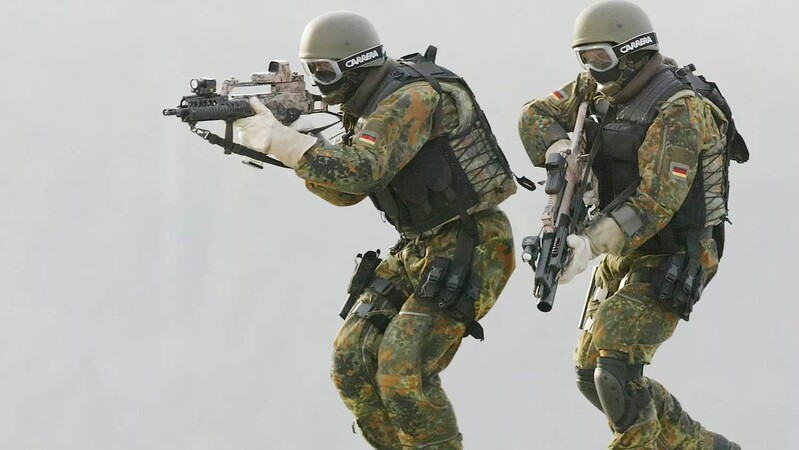 СМИ: Германия перебросила спецназ на Кипр из-за ситуации в секторе Газа