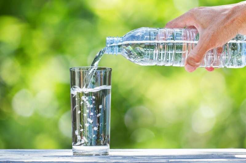 Школьники Никосии не имеют доступа к бесплатной питьевой воде