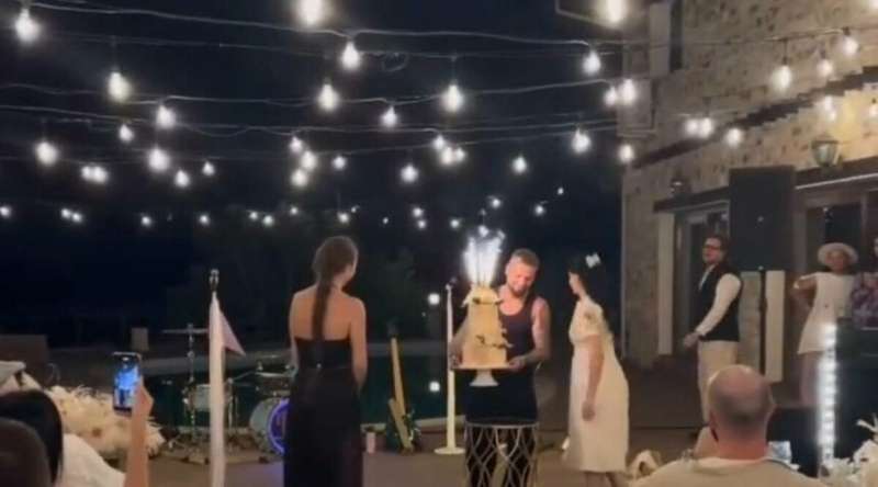 Певица Анна Asti отметила свой день рождения на Кипре