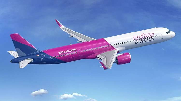 Компания Wizz Air начала продажу проездных на самолеты